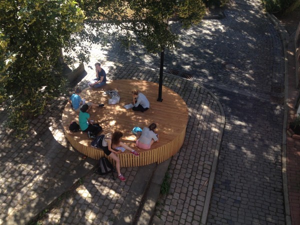 Nachdenken über Körperbilder beim Sommerferienworkshop "Die Sprache meines Körpers"